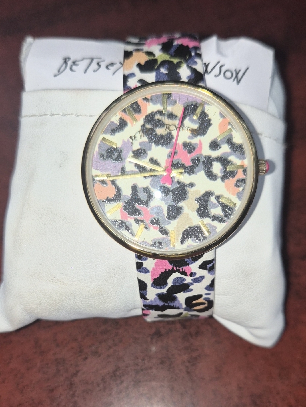 Adorable, Betsey Johnson Pink, Purple & Black Leopard-Print Women's Watch. Nwt.